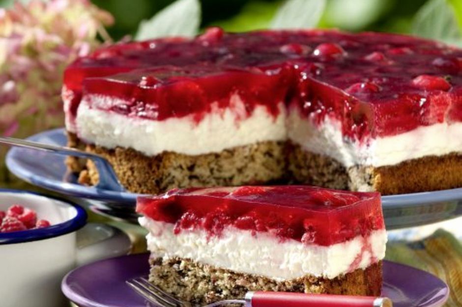 Verführerische Himbeer-Mascarpone-Torte Mit Nussbiskuit - Oma Rezepte